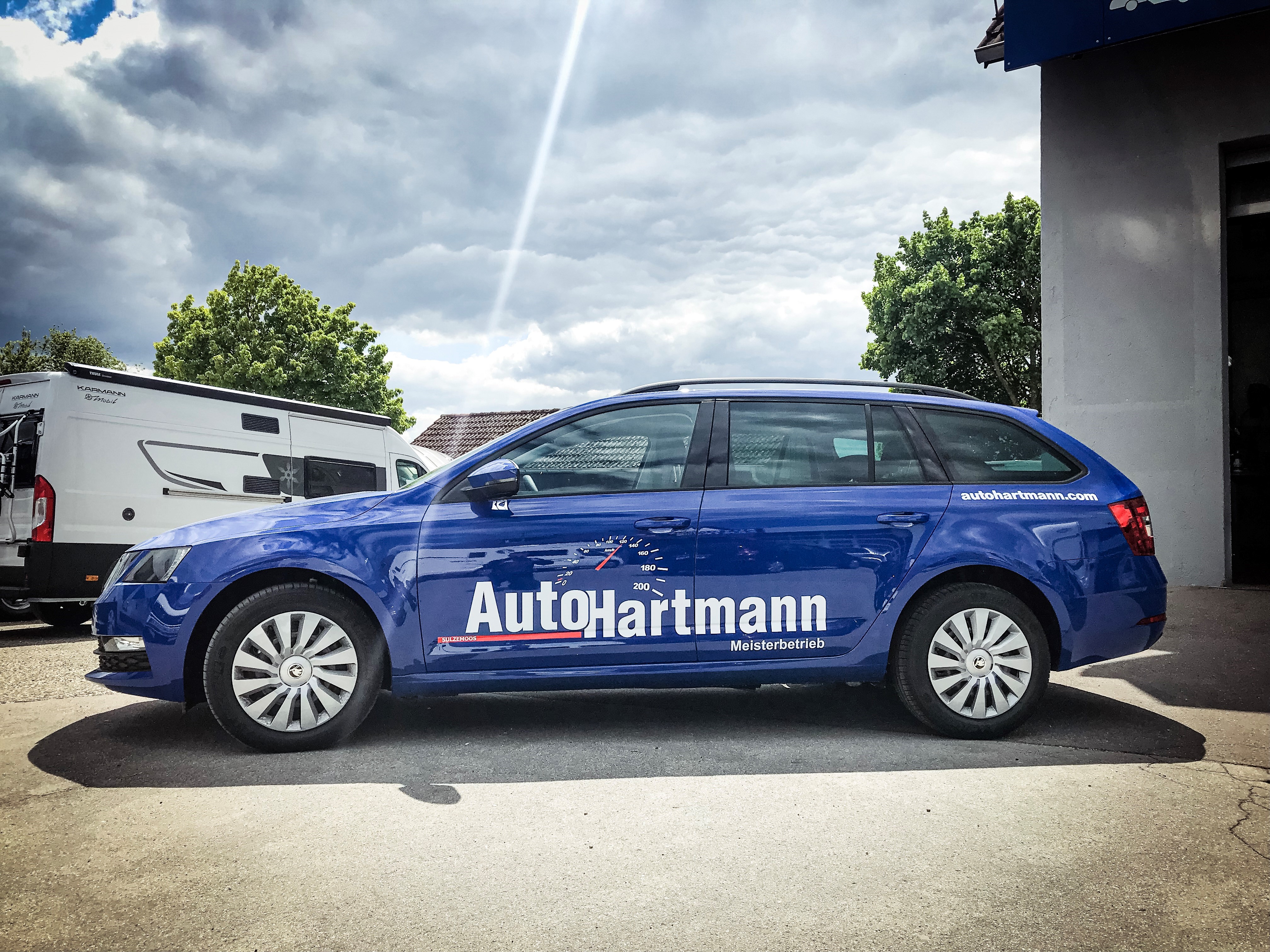 auto hartmann skoda